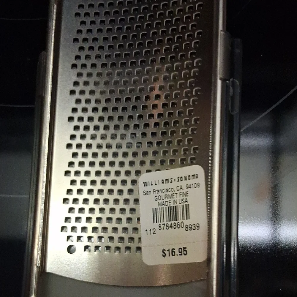 Williams Sonoma Stainless Steel Grater